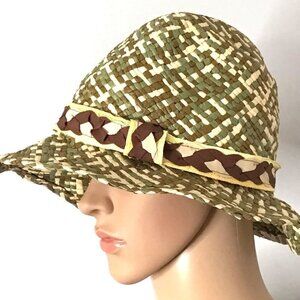 Adjustable French Sun Hat made with 100% Paper and Hand Made From France.